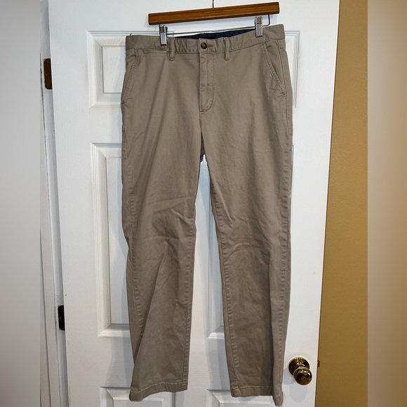 Nautica Other - Nautica classic fit pants 34x32. EUC
